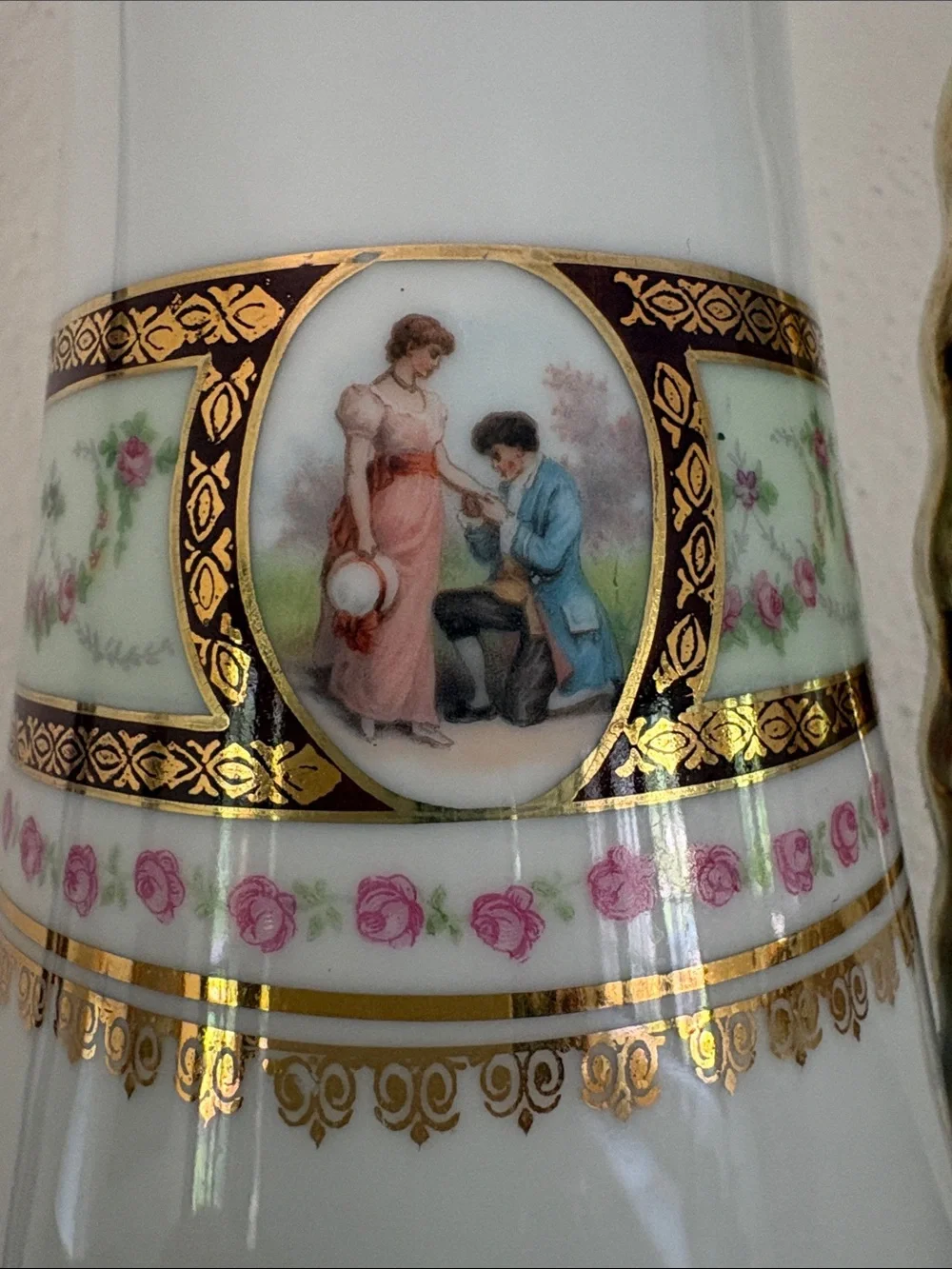 1895 Hohenzollern Chocolate Pot with lid.